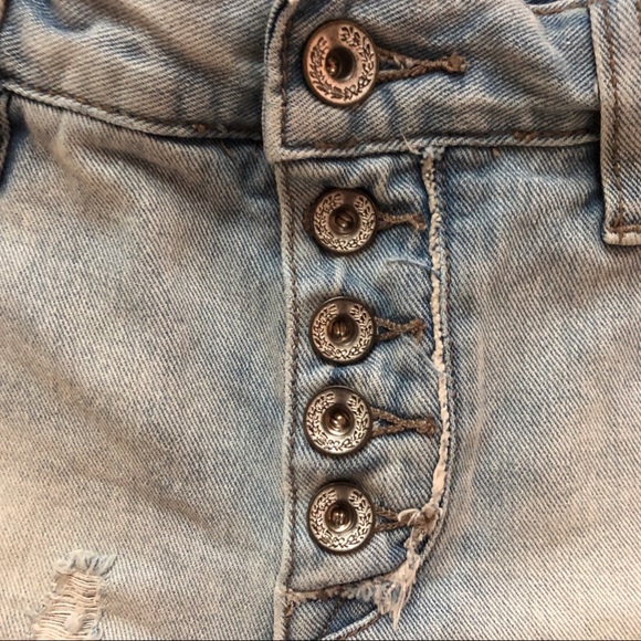 Free People Cut Off Runaway Shorts - Picture 2 of 4